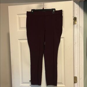 Counterparts Pants Size Large Burgundy